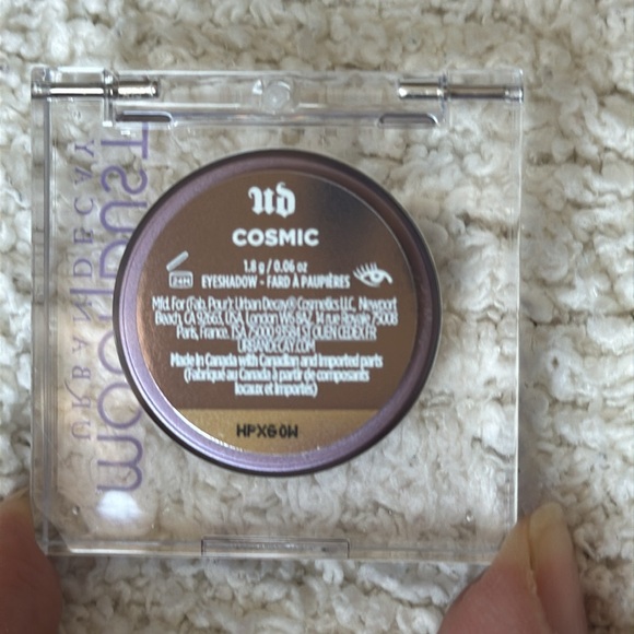 BNIB- Urban Decay 24/7 Moondust Glitter
Eyeshadow Single in Cosmic - Picture 5 of 6